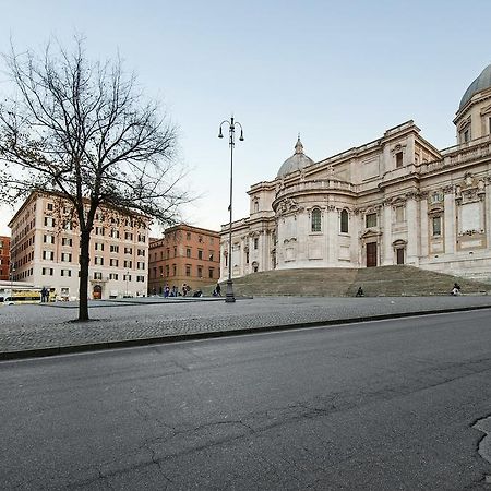 White Flat Colosseo Rome Exterior photo